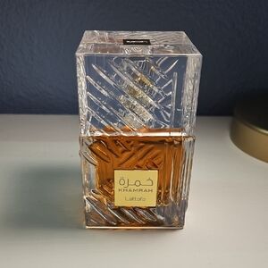 ✨ Lattafa Khamrah Eau de Parfum – 3.4 oz (100ml)
